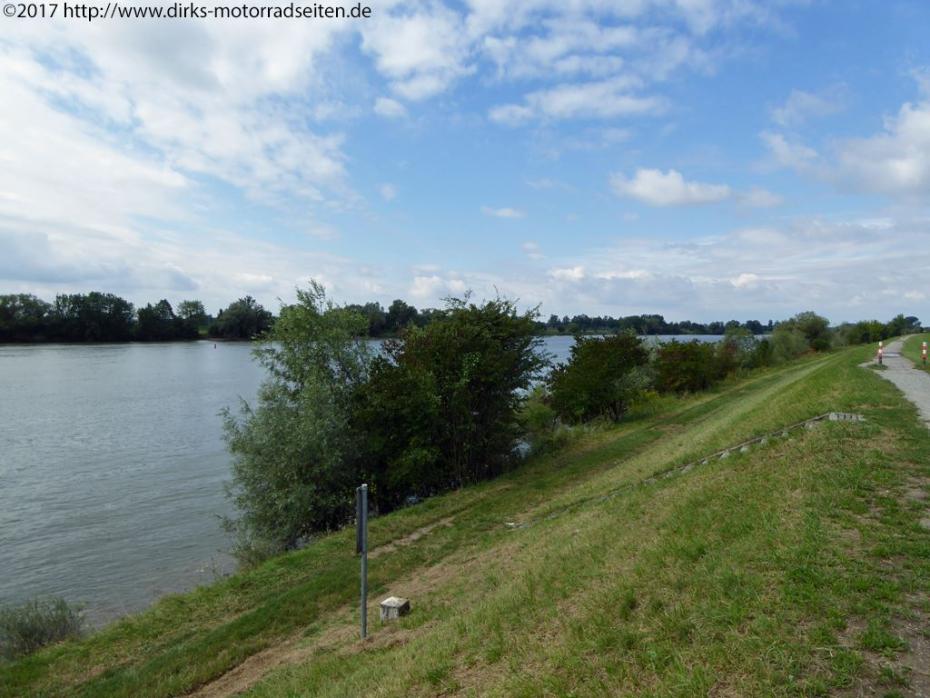 Donau bei Metten